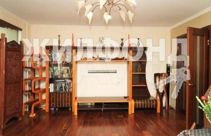 3-к. квартира, 78 м², 2/4 эт.