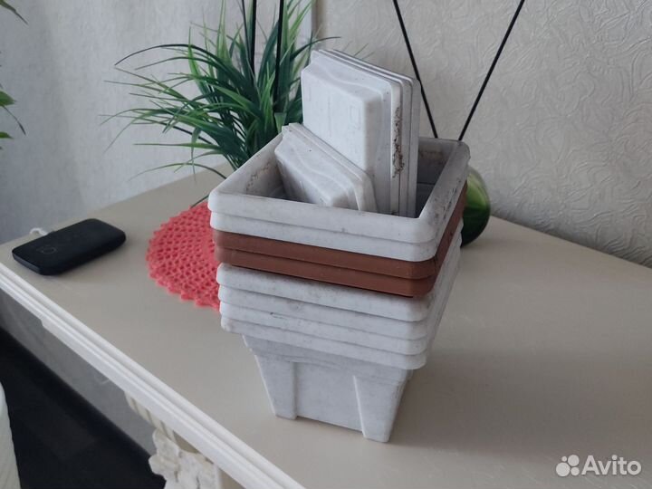Горшок для цветов