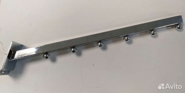 Вешалка для одежды настенная