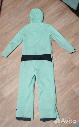 Комбинезон горнолыжный женский