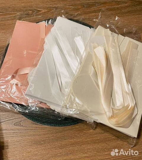 Коробки подарочные самосборные