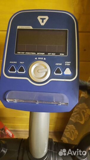 Эллиптический тренажер torneo