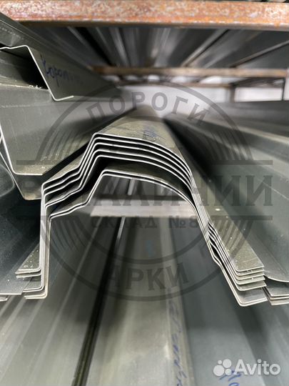 Ремонтный порог правый Toyota Corolla E120/E130