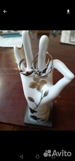 Статуэтка птица