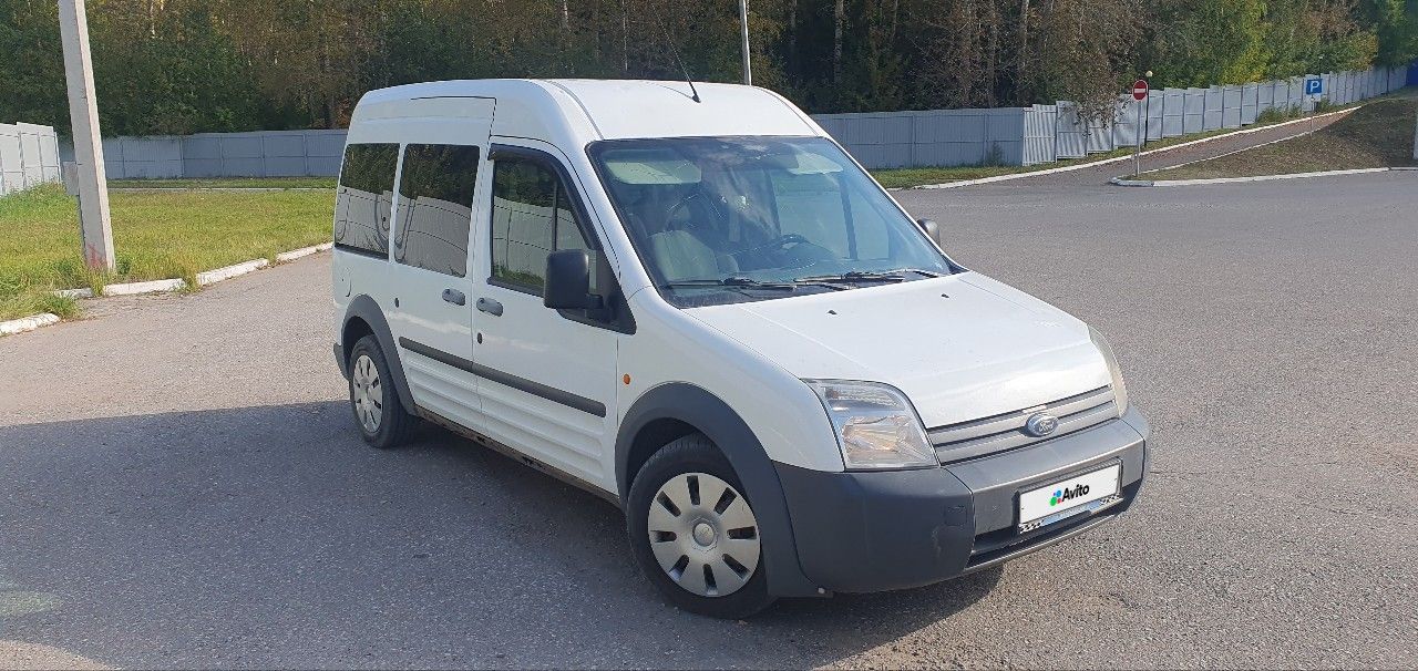 Ford Tourneo Connect: фото владельца