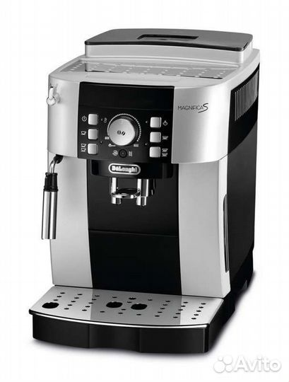 Кофемашина delonghi magnifica s
