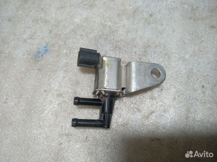 Subaru EJ204 - Клапан вакуумный Б/У
