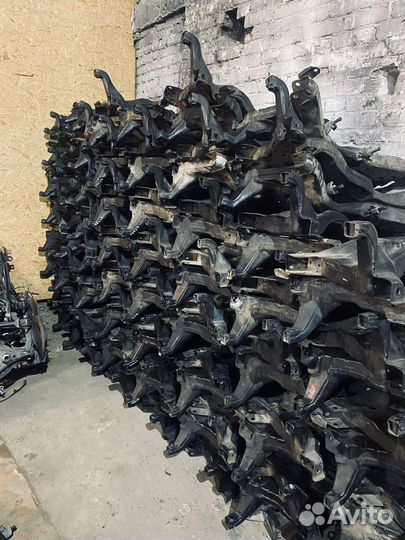 Подрамник lancer 9 outlander (1 поколение)