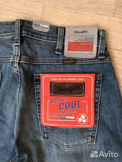 Джинсы новые на мальчика