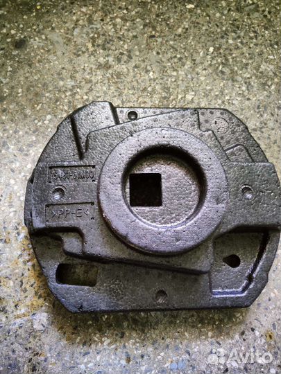 Ящик для домкрата Suzuki Grand Vitara