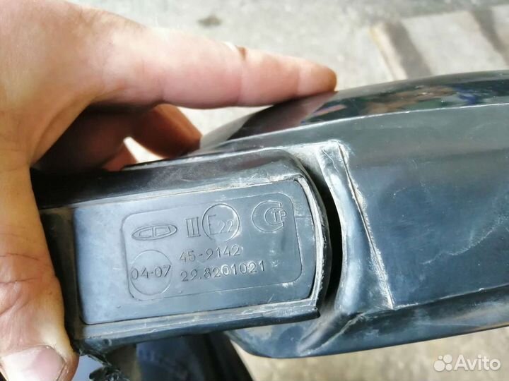 Зеркало боковое лево