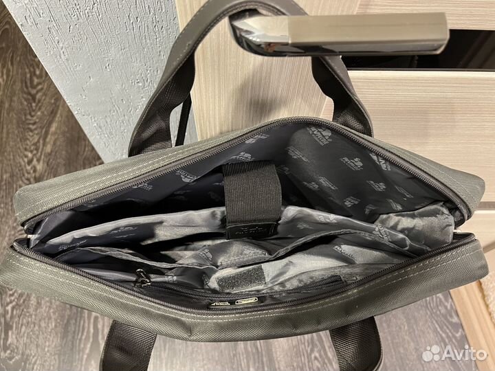 Сумка для ноутбука rivacase