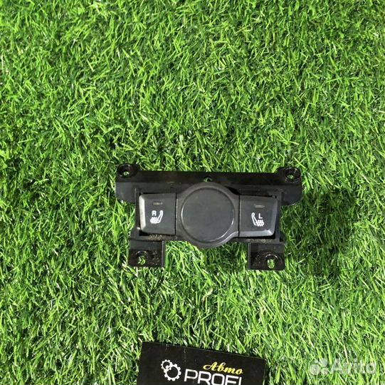 Кнопка обогрева сидений Chevrolet Captiva