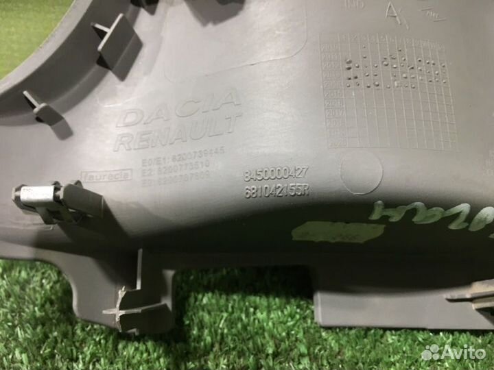 Накладка на торпедо Renault Logan LS12 K7MF710