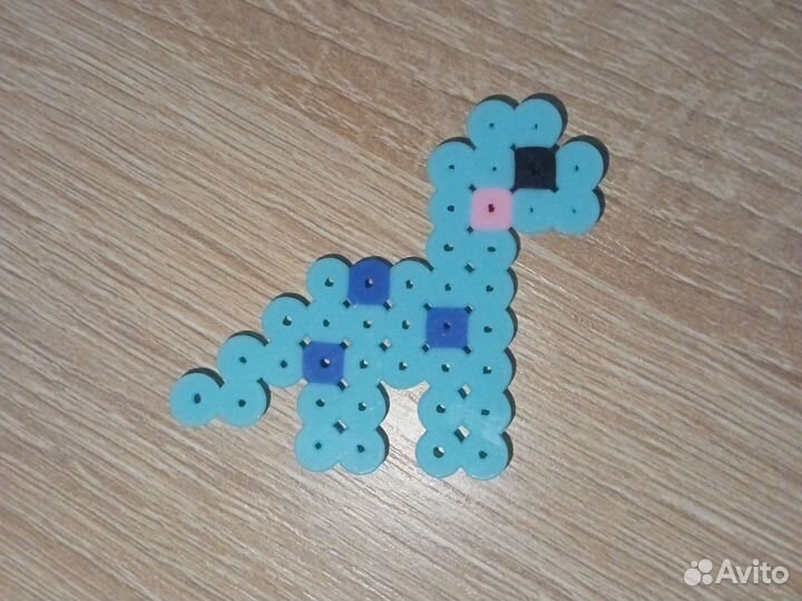 Динозавр из термомозаики