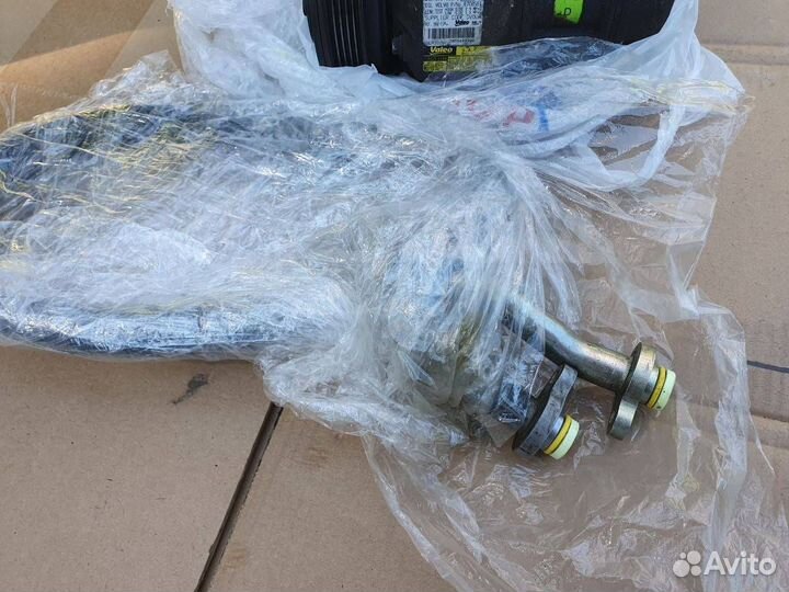 Компрессор кондиционера volvo s80/v70 30780459