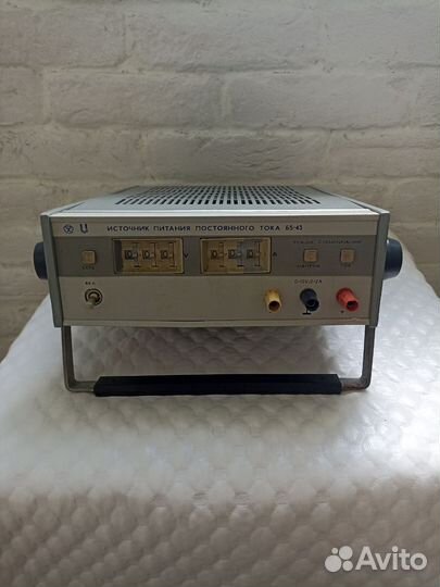 Источник питания постоянного тока Б5-43