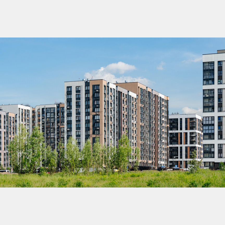 2-к. квартира, 79,3 м², 8/16 эт.