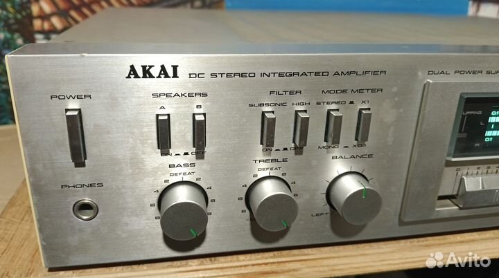 Akai AM-U03. Усилитель