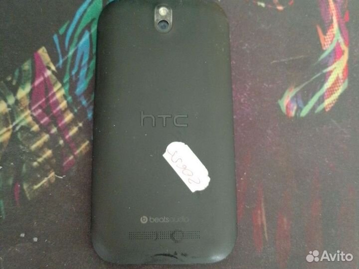 Телефон HTC