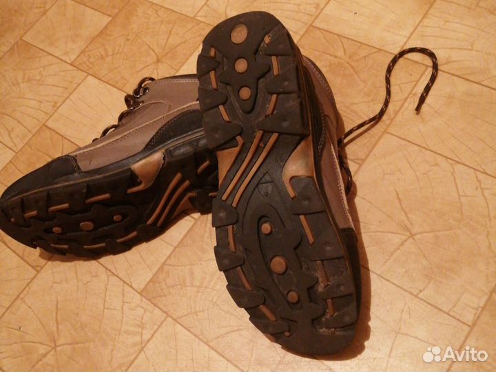 Ботинки демисезонные