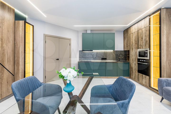 4-к. квартира, 118,8 м², 10/18 эт.