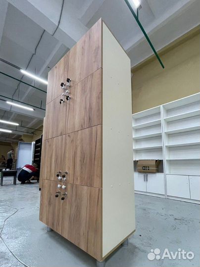Шкаф распашной