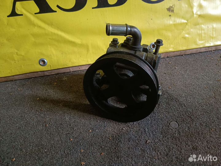 Насос Гура Форд Торнео connect 1.8