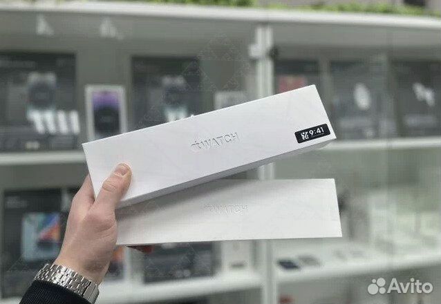Apple Watch S8 41mm red