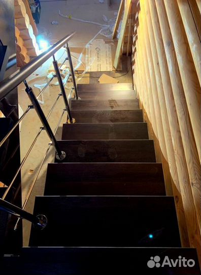Метлличесакую лестницу Изготовим