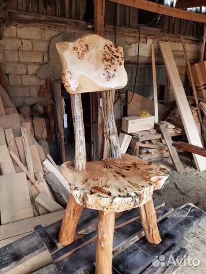 Стул деревянный
