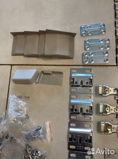 Замок для дверки мебели