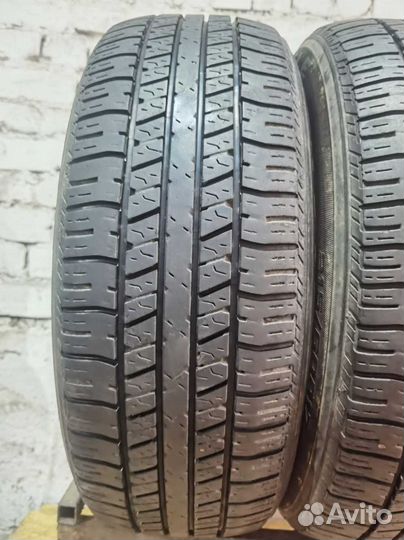 Triangle TR257 215/60 R17 96H