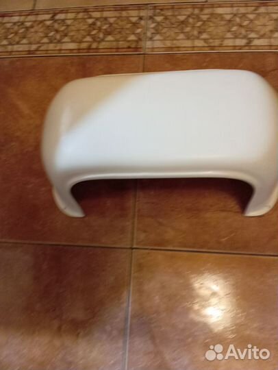 Подставка для рук маникюрная