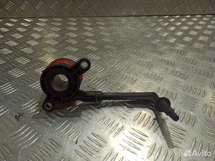 Выжимной подшипник Renault Duster 2.0 2013