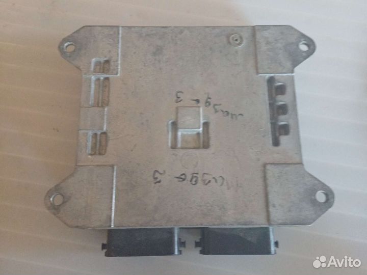 Эбу Мазда 3бк 2.0 спорт LF50 18 881E