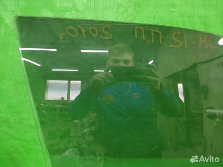 Стекло п/п двери 2010г. Hyundai Tucson 04-09