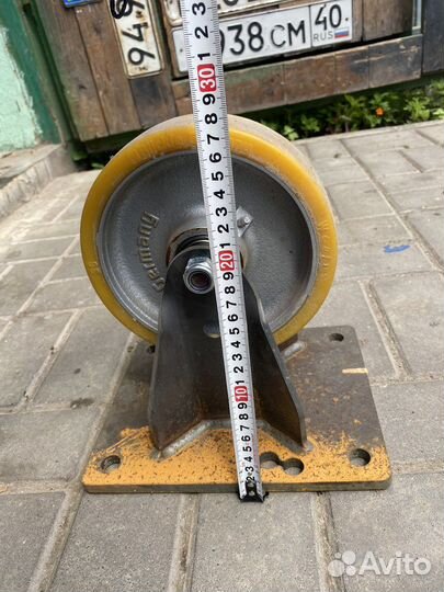 Колесная опора, колесо для отктных ворот