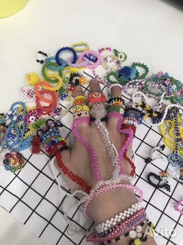 Украшения из бисера