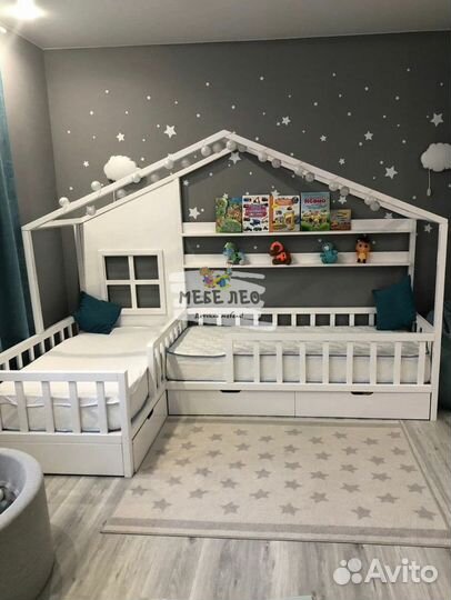 Детская кровать из массива