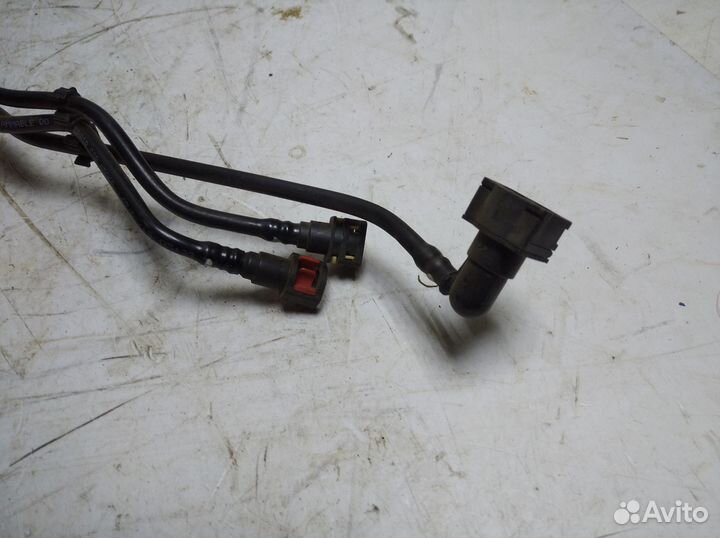 Трубка топливная Volvo S60, Volvo V60