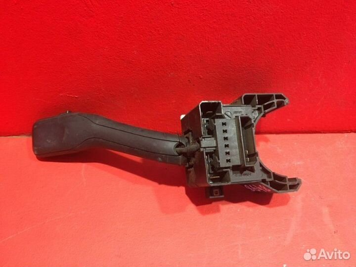 Переключатель подрулевой правый Volkswagen Golf