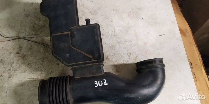 Патрубок воздушного фильтра Toyota 1uz-fe 3uz-fe