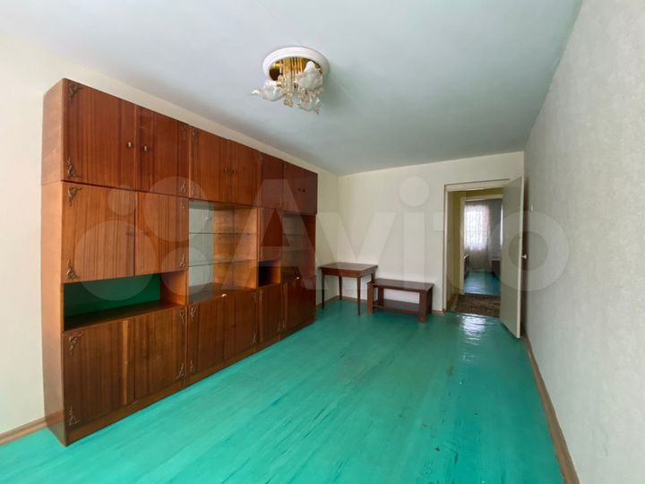 2-к. квартира, 49 м², 3/5 эт.