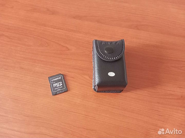 Зеркальный фотоаппарат Canon 550d