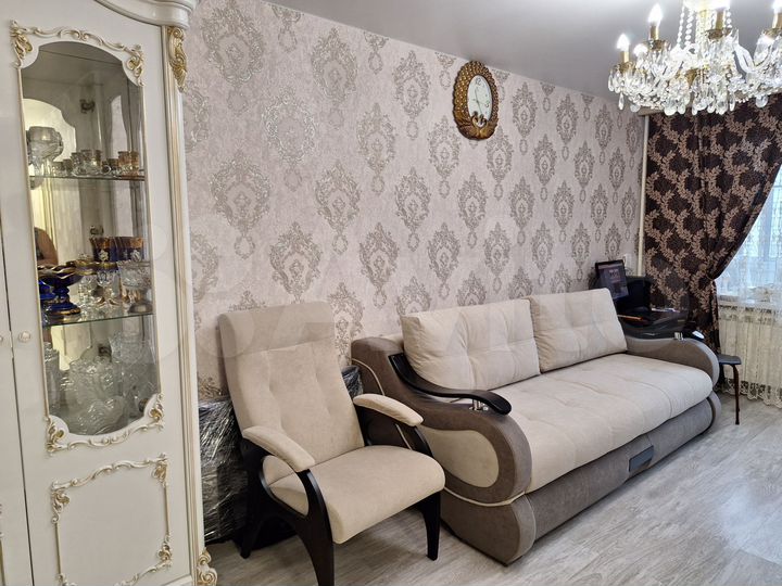 2-к. квартира, 45 м², 6/9 эт.