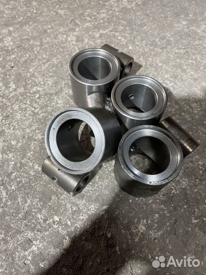 Крестовина 225.66.00.00.015/225.66.00.00.005