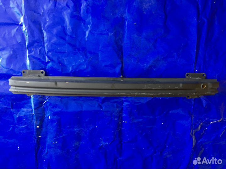 Усилитель заднего бампера Volkswagen Passat B6