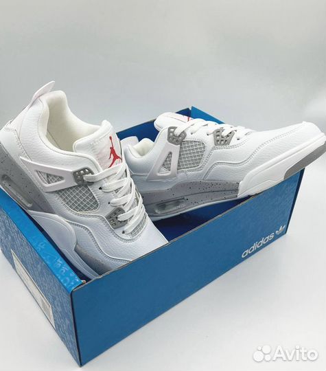 Кроссовки Air Jordan 4 Белые