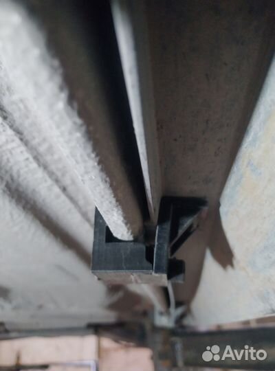 Кронштейн порога кузова Astra\Corsa\Insignia